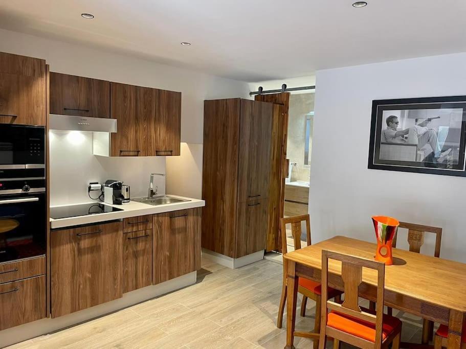 Superbe Appartement Pres De La Plage Et Du Centre Ville Saint-Tropez Dış mekan fotoğraf